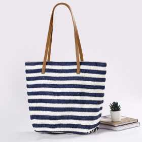 Straw Weave Shoulder Bags