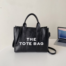 Medium Tote Bag
