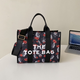 Medium Tote Bag